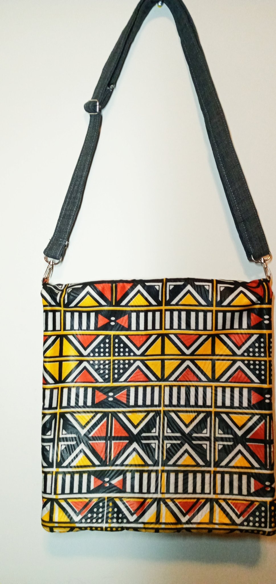 Everything Crossbody Bag - SisiMuj