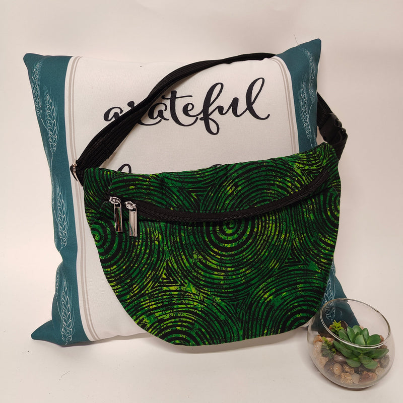 Green patterned fanny bag