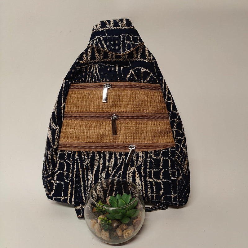 Sling bag with woven pattern