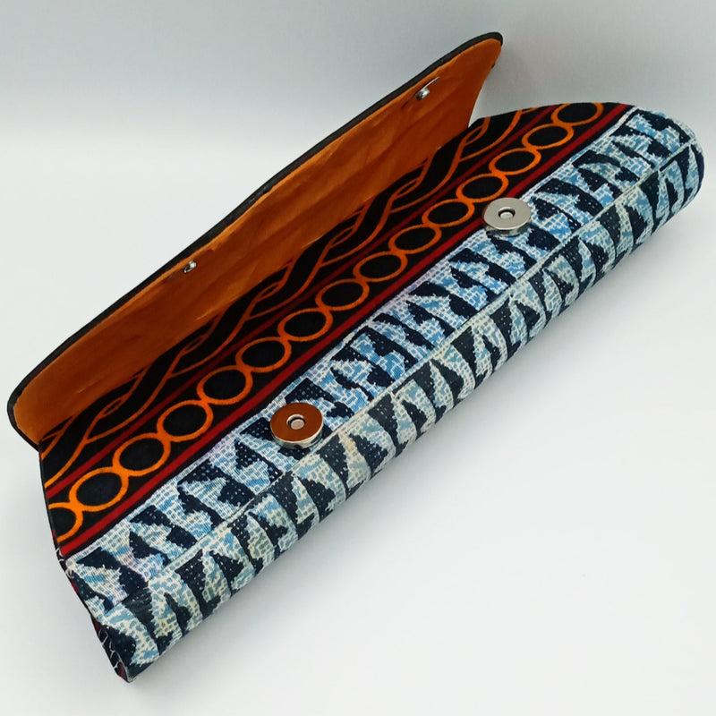 Shop all our unique styles from handbags, wallets, clutches, crossbodies, purses, totes, backpacks, pouches, shopping bags, waist bags. laptop bags and more. Handcrafted. Ankara. Wax. Raffia. Baoulé