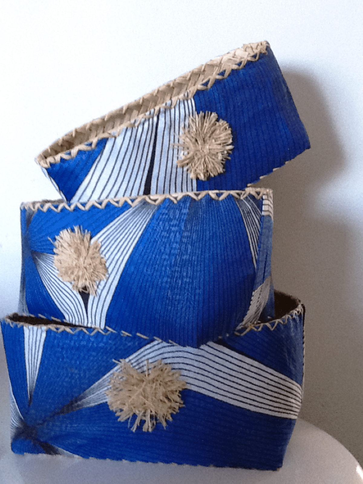 Blue Raffia baskets (Set of 3) - SisiMuj